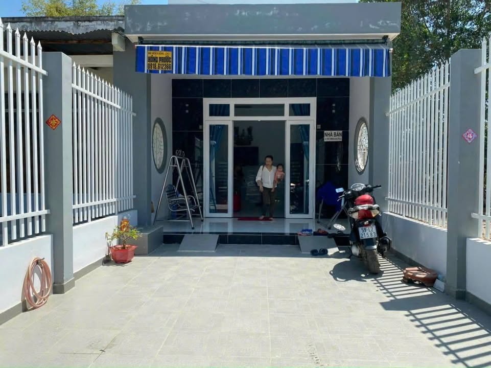 Nhà riêng Hòa Thành Tây Ninh 128m² giá 1.2 tỷ - Chính chủ bán gấp!