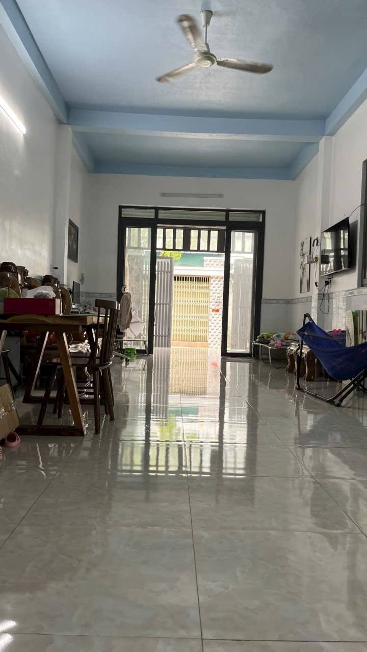 Nhà phố Bình Tân 115m² giá 5.699 tỷ - Đang cho thuê 10 triệu/tháng!