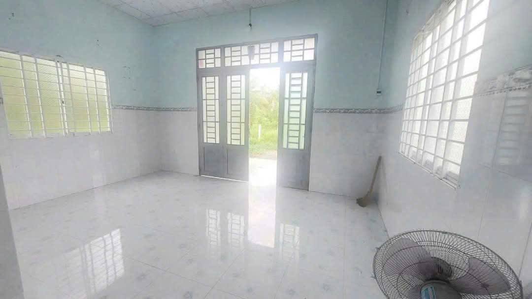 Nhà cấp 4 mặt tiền đường thông Bình Phú Bến Tre 555m² chỉ 1.6 tỷ - Đầu tư sinh lời ngay!