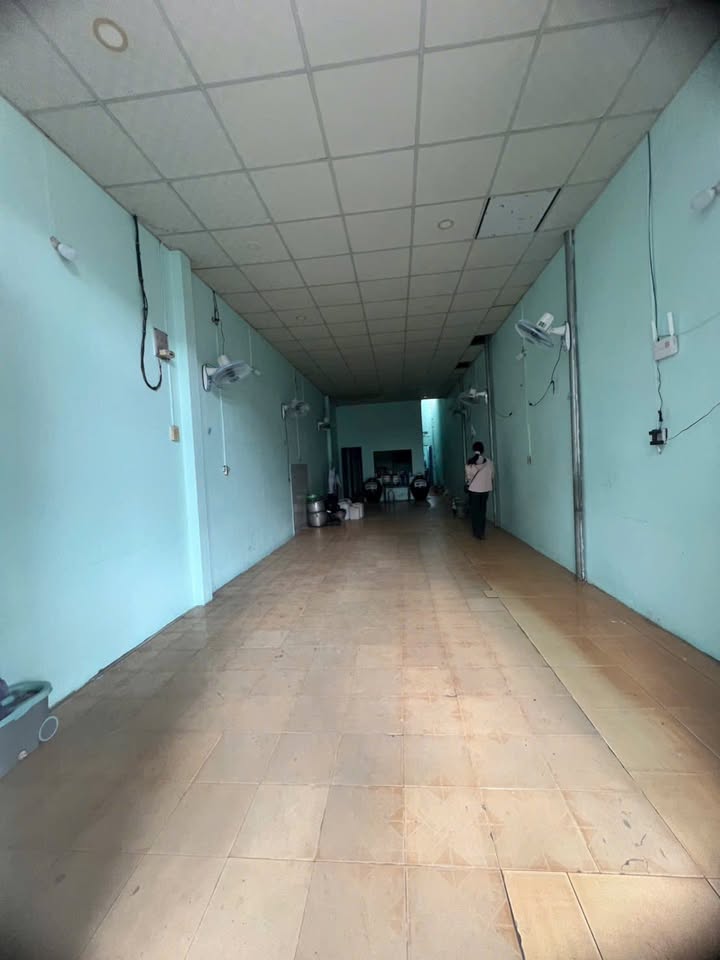 Nhà mặt tiền đường Nguyễn Đức Cảnh Nha Trang 95m² giá 10 triệu - Phù hợp kinh doanh mọi loại hình!