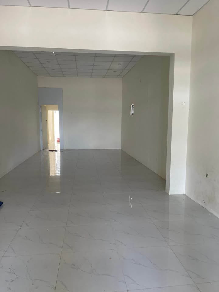 Mặt bằng cho thuê 212 Trường Chinh, Phan Rang-Tháp Chàm 105m² - Vị trí đông đúc, giá tốt!