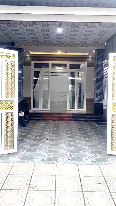 Nhà đẹp 100m² hẻm 20 đường Điện Biên Phủ, Tây Ninh - Giá chỉ 1.8 tỷ, chính chủ bán gấp!