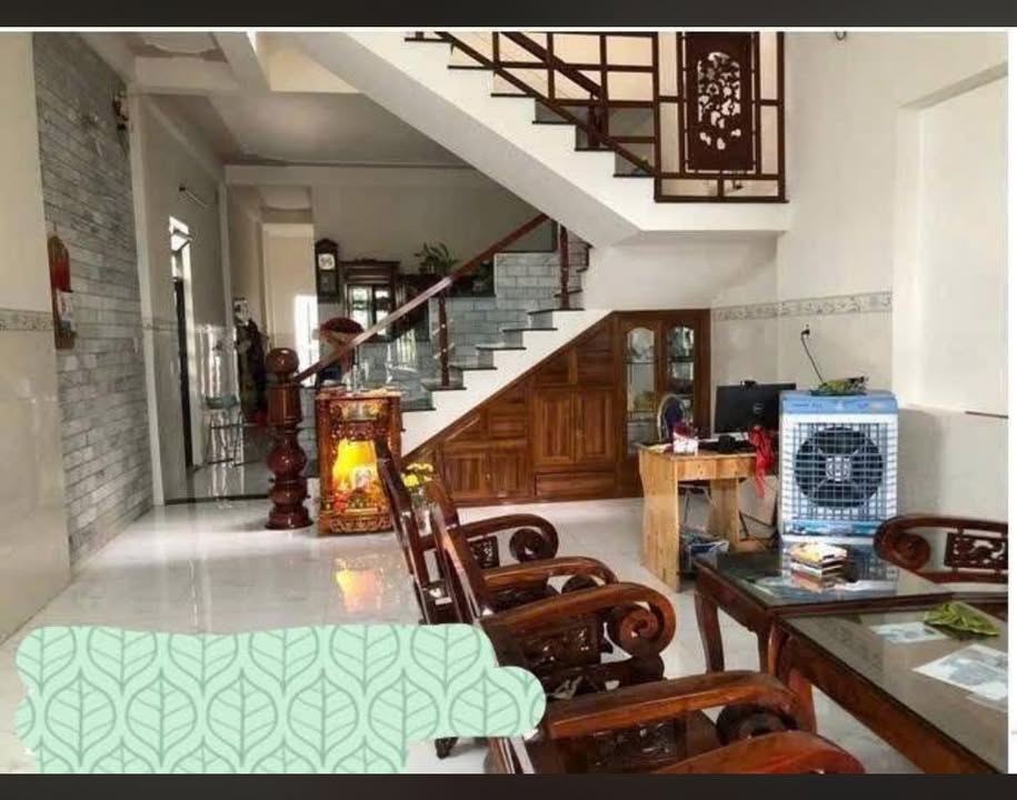 Nhà 2 tầng tại Chợ Chánh Lộ, 133m² giá 2.5 tỷ - Sẵn sàng vào ở ngay!