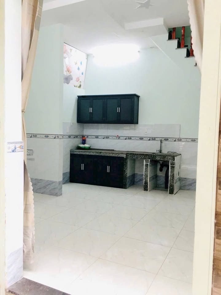 Nhà phố Tân Hiệp, Hóc Môn 27m² giá 1.15 tỷ - Sổ hồng chung chính chủ!