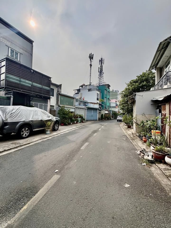 Nhà phố mặt tiền đường Uỷ Hữu Nghĩa, Bình Thạnh 50m² giá 6.8 tỷ - Tiềm năng kinh doanh cao!