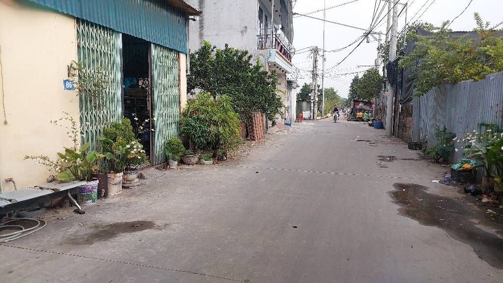 Nhà cấp 4 Quang Minh 60m² giá 2 tỷ - Vào ở ngay, vị trí đẹp!