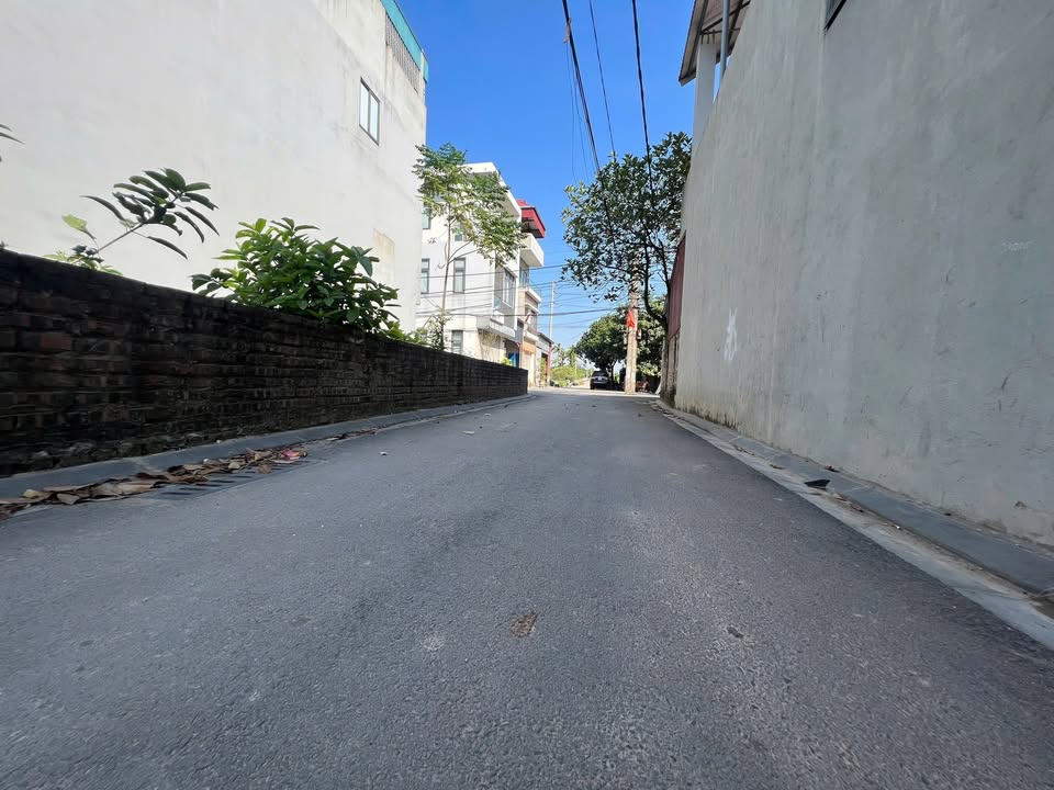 Nhà bán Vân Nội Đông Anh 60m² giá 5 tỷ - Ô tô đỗ cửa, ngõ thông thoáng!