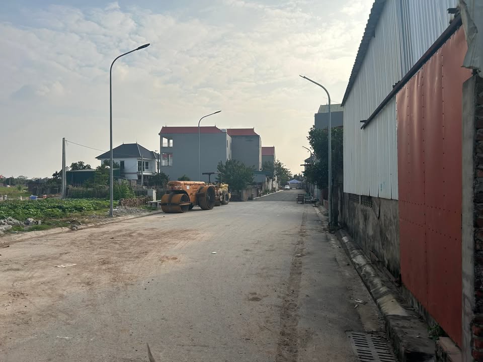 Đất 2 mặt tiền Thư Lâm, Đông Anh 74m² giá 6.9 tỷ - Đầu tư sinh lời hấp dẫn!