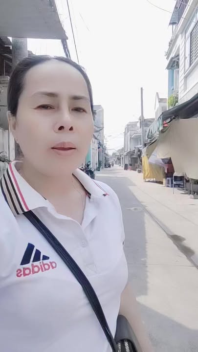 Bán đất mặt tiền Thạnh Lộc 04, Q.12 - Nhà cấp 4 cho thuê 5 triệu/tháng!