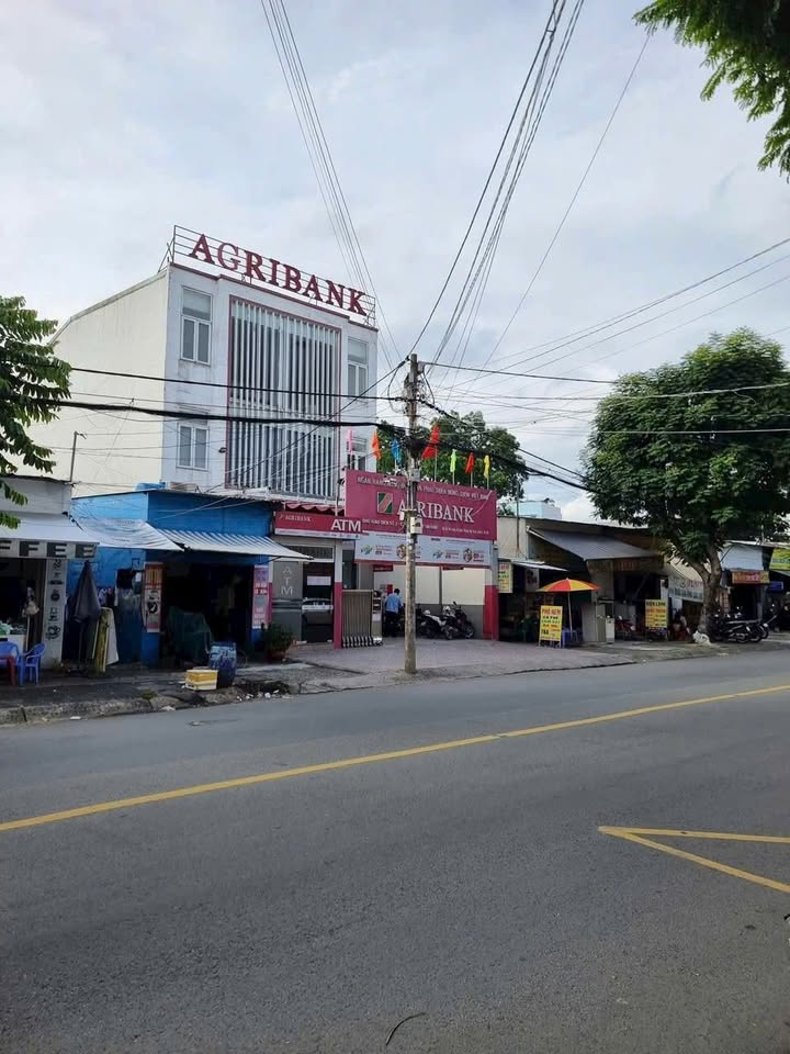 FrontHouse mặt tiền đường Dương Thị Mười, Q12, 168m² giá 18 tỷ - Vị trí đẹp, kinh doanh thuận lợi!