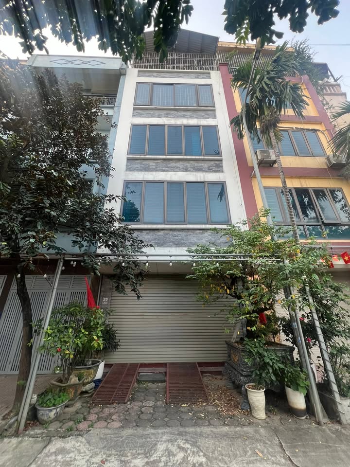 Nhà 5 tầng khu đấu giá Mậu Lương, 50m² - Thiết kế hiện đại, giá thỏa thuận!