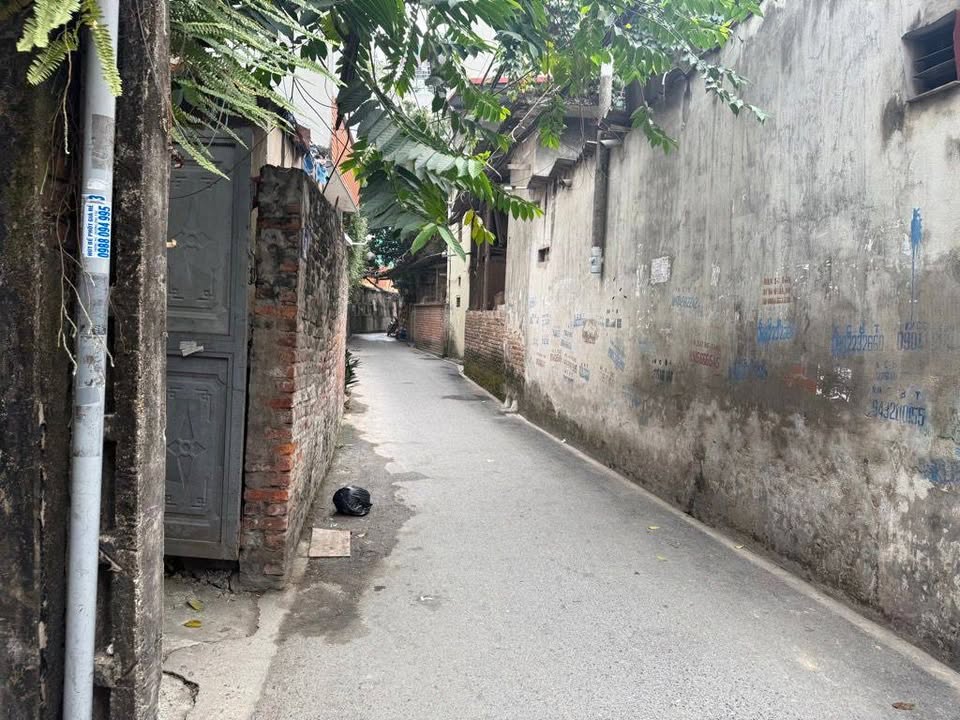 Nhà mặt phố Lạc Long Quân, Cầu Giấy, 86m² - Kinh doanh đỉnh cao, ô tô cách 10m!