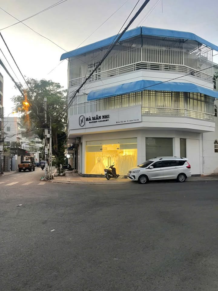 Bán nhà FrontHouse đường Cao Văn Bé, Nha Trang 72.2m² - Vị trí kinh doanh đắc địa!