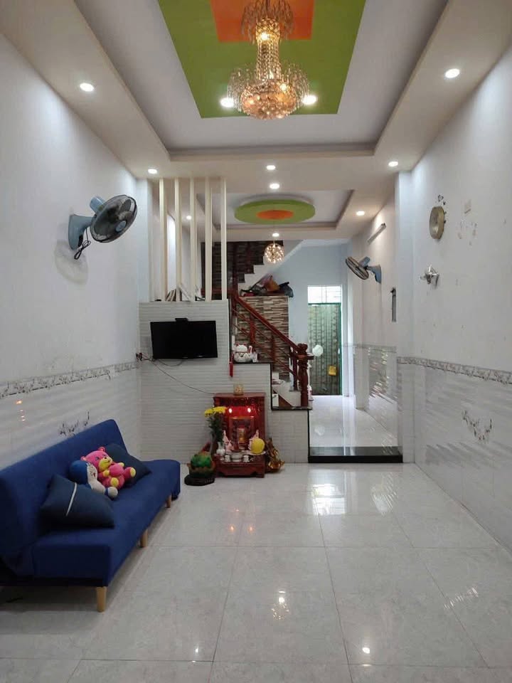 Nhà mặt tiền đường Xuân Thủy, phường Đống Đa, 42m² giá 3.899 tỷ - Cơ hội vàng cho nhà đầu tư!