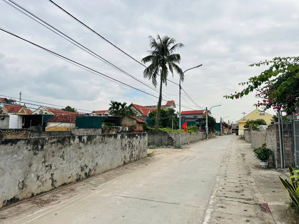 Đất thổ cư Hoàng Tân Quảng Yên 123m² - Lô góc mặt tiền 5m, giá tốt!