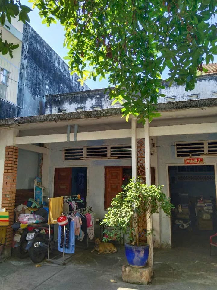 Nhà hẻm xe tải Hoàng Hoa Thám, Bình Thạnh 217m² giá 35 tỷ - Cơ hội đầu tư tuyệt vời!