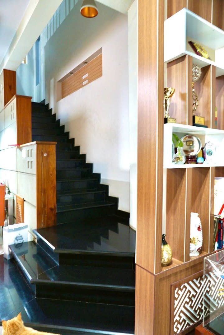 Nhà phố Trần Não, Quận 2, Diện tích 100m² giá 24 tỷ - Khu vực sầm uất, tiện ở và kinh doanh!