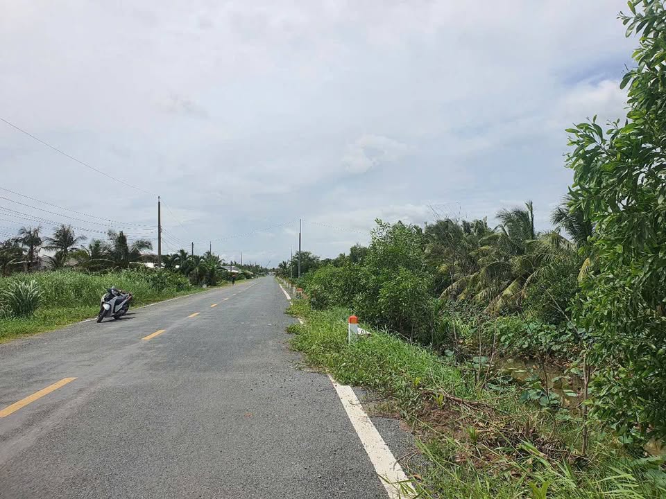 Đất nền mặt tiền đường 915B, Trà Vinh, 665m² - Giá chỉ 33.25 tỷ - Tiềm năng đầu tư lớn!