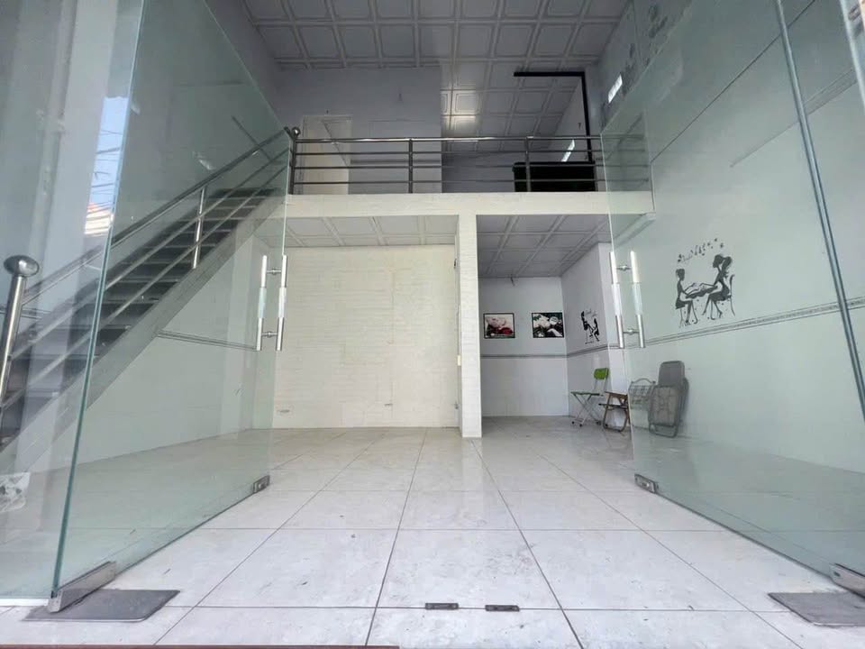 Nhà riêng Hẻm 8 Lê Hồng Phong 31m² giá 1.2 tỷ - Kế chợ Bình Thủy, gần trường học!