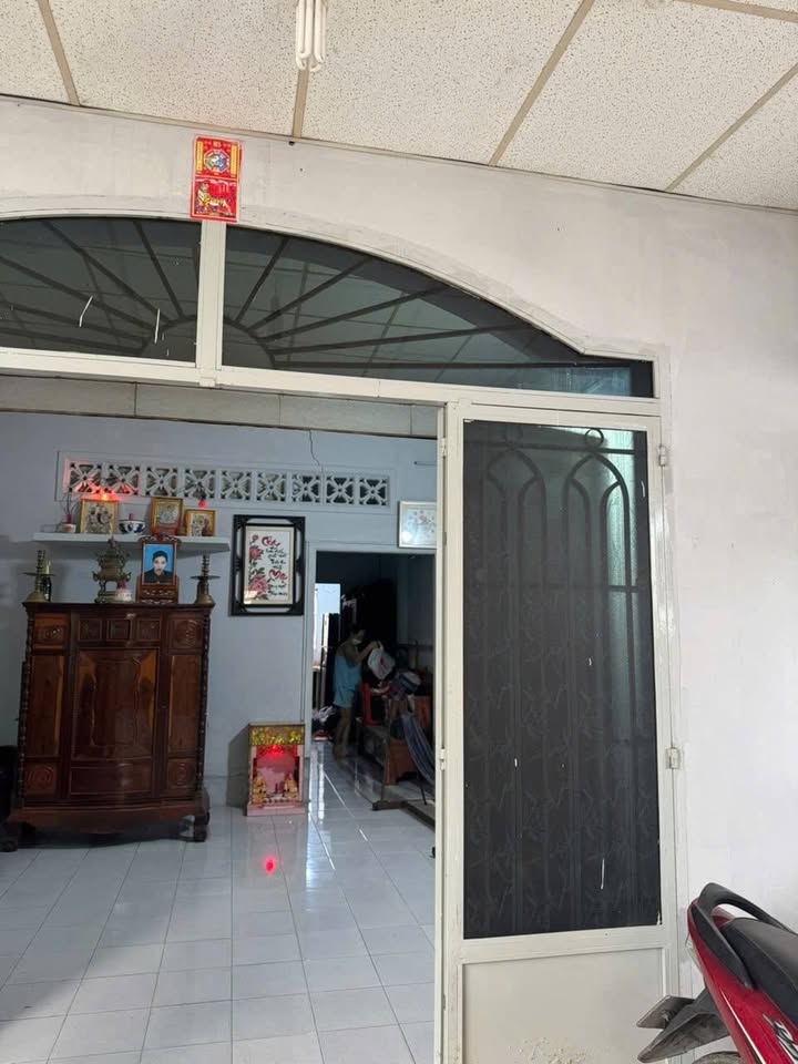 Nhà mặt tiền kênh T2 xã Bà Điểm 117m² giá 3.55 tỷ – Cơ hội đầu tư tuyệt vời!