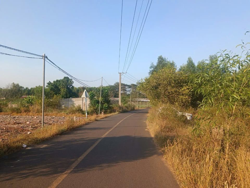 Đất nền 2126m² Trảng Bom, Đồng Nai giá 2.8 tỷ - Đầu tư dài hạn tiềm năng!