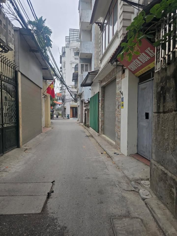 Nhà phố 40m² Dương Nội giá 5 tỷ - Sẵn sàng vào ở ngay!