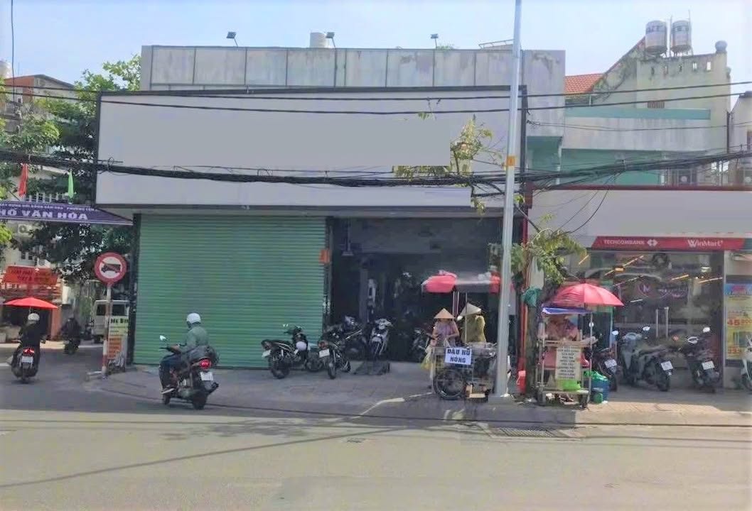 Cho thuê Front House 2 mặt tiền đường Thăng Long 200m² - Vị trí đắc địa gần sân bay T3!