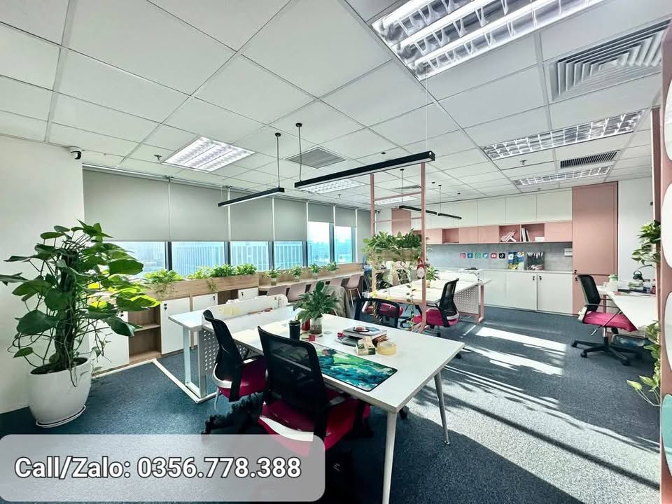 Cho thuê văn phòng khu Hàm Nghi - Nguyễn Cơ Thạch 170m² giá 32 triệu - Tiện nghi đầy đủ, sẵn sàng làm việc!