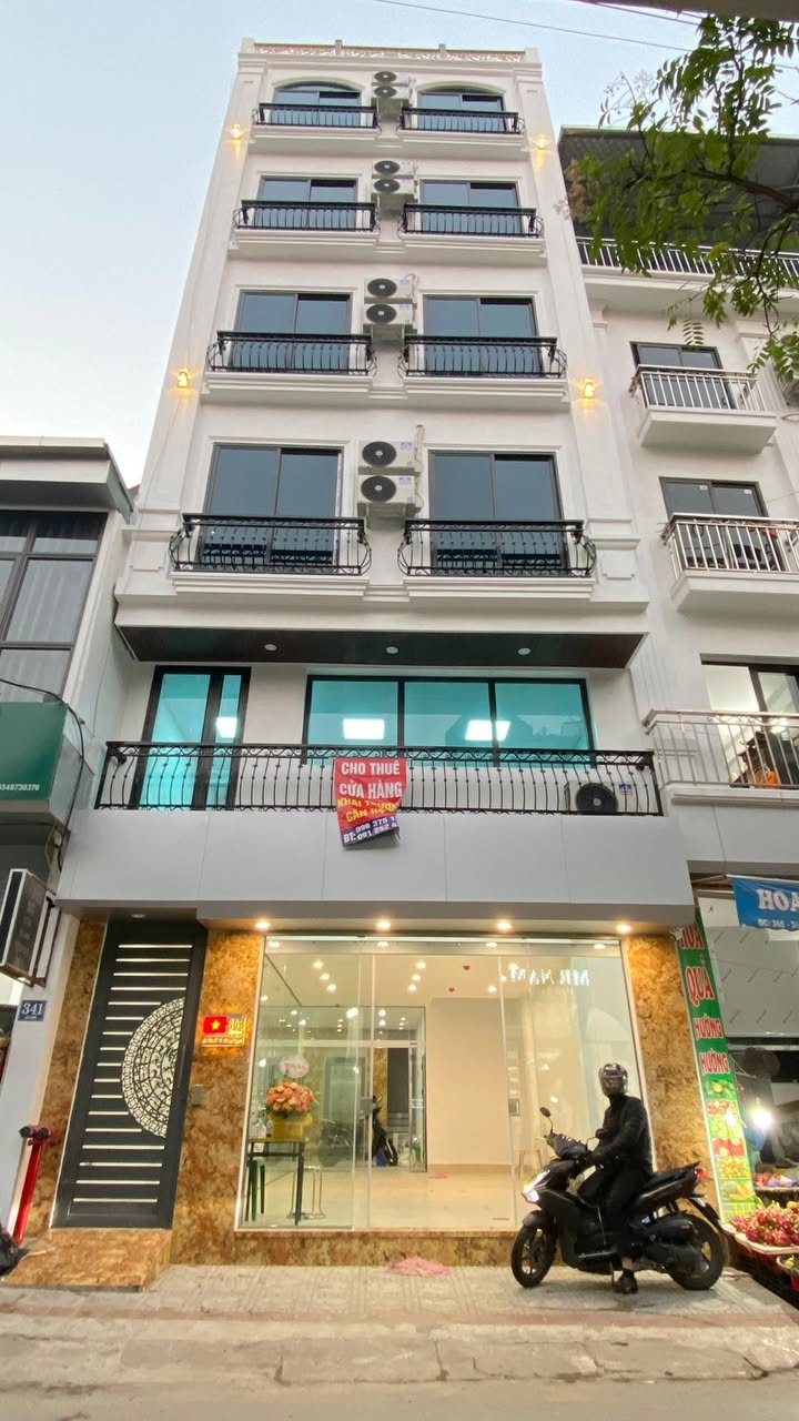 Cho thuê mặt bằng kinh doanh tại Cổ Nhuế, Bắc Từ Liêm, 110m² - Địa điểm vàng cho mọi mô hình!