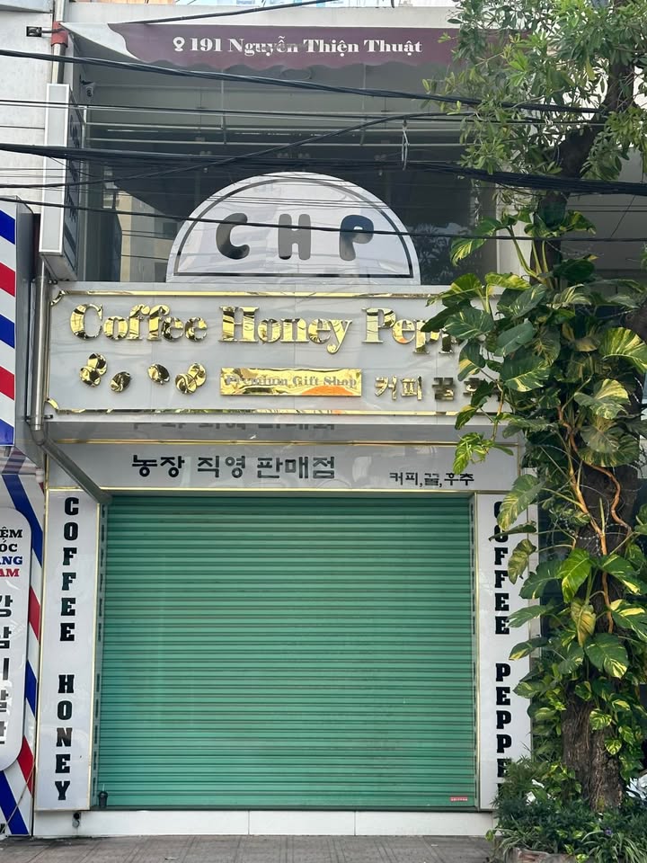 Bán nhà 2 tầng mặt tiền phố Tây Nguyễn Thiện Thuật, Nha Trang 175m² giá 50 tỷ - Đầu tư sinh lời cao!