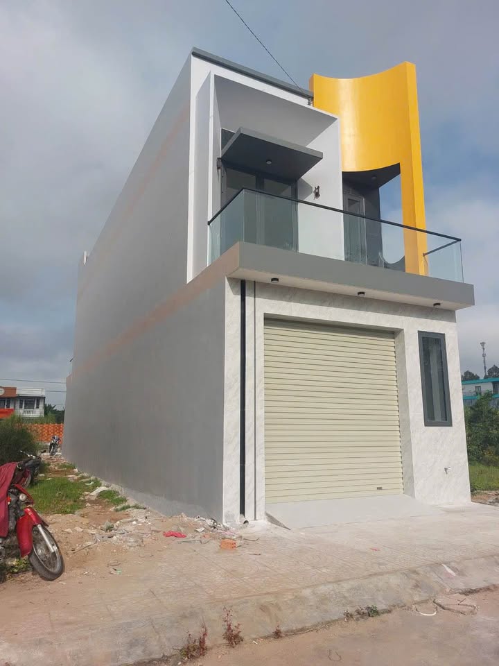 Nhà mặt tiền 2 mặt đường Khu Minh Linh, 100m² giá 3 tỷ - Sẵn sàng chuyển nhượng!