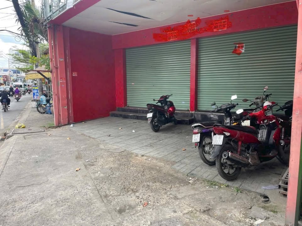 Front House cho thuê đường Mã Lò, quận Bình Tân - Diện tích 180m² giá 30 triệu/tháng