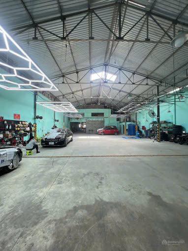 Cho thuê nhà mặt tiền Tô Hiệu Tân Phú 666m² giá 70 triệu - Kinh doanh sầm uất!