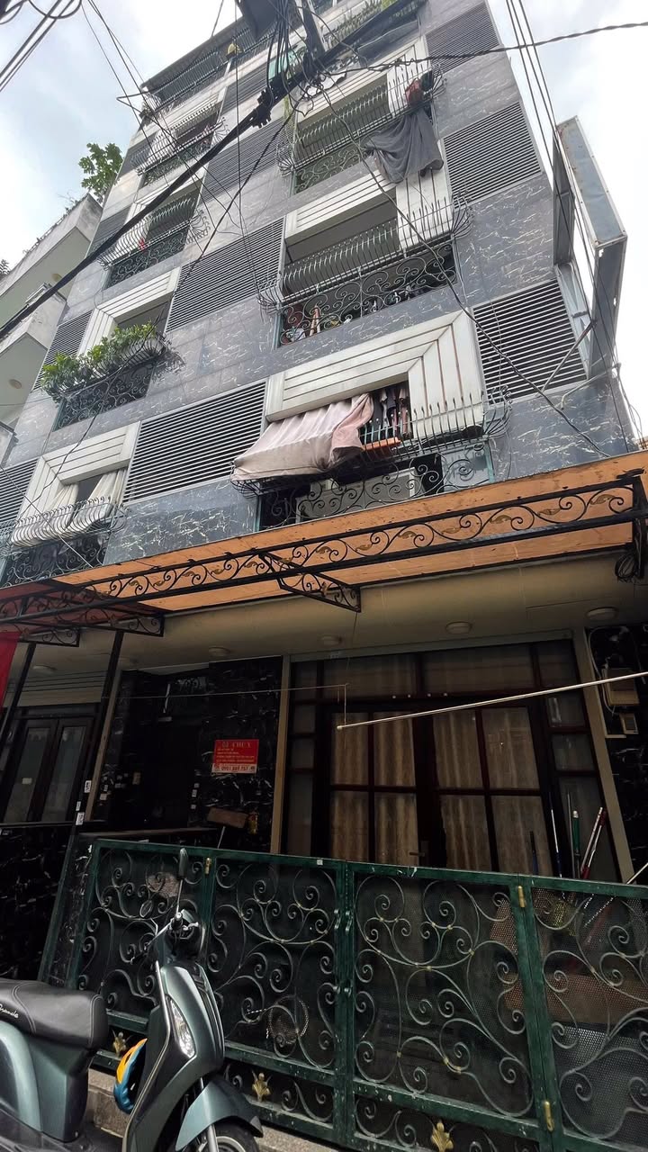 Cho thuê mặt bằng kinh doanh tại đường Hòa Bình, Tân Phú giá 6 triệu - Đang trống sẵn, phù hợp mọi ngành nghề!