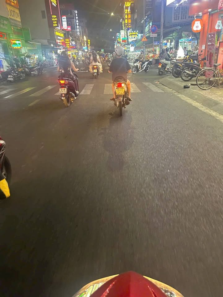 Nhà cho thuê mặt tiền Nguyễn Súy 126m² giá 22 triệu - Kinh doanh sầm uất!