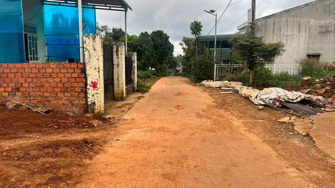 Đất nền Đắk Mil 185m² giá 1 tỷ - Bán gấp, vị trí đẹp gần chợ!