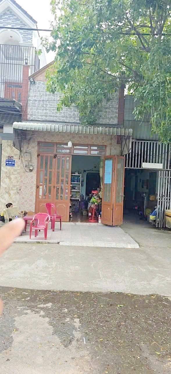 Nhà cấp 4 và 4 phòng trọ Phường An Phú, 107m² giá 3.1 tỷ - Đầu tư sinh lời!