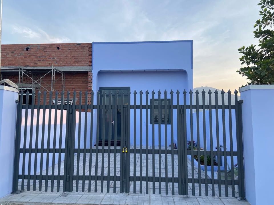 Nhà đất Tân Hưng 135m² giá chỉ 629 triệu - Đường thông ô tô vào tận nơi!