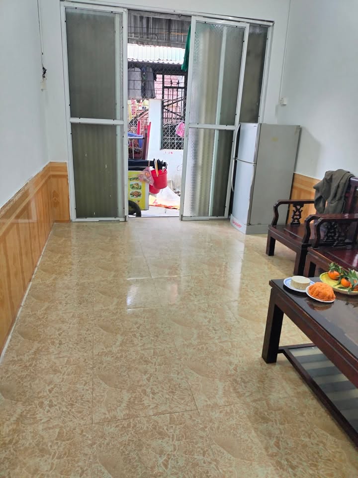 Nhà cấp 4 Phương Lâm, Hòa Bình 40m² - Sổ đỏ chính chủ, giá thương lượng hấp dẫn!