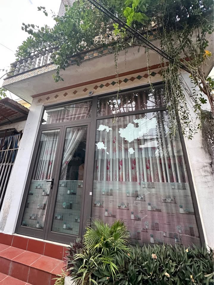 Nhà 3 tầng Hải Bối 75m² giá 6 tỷ - Ngõ ô tô, tiện nghi đầy đủ!