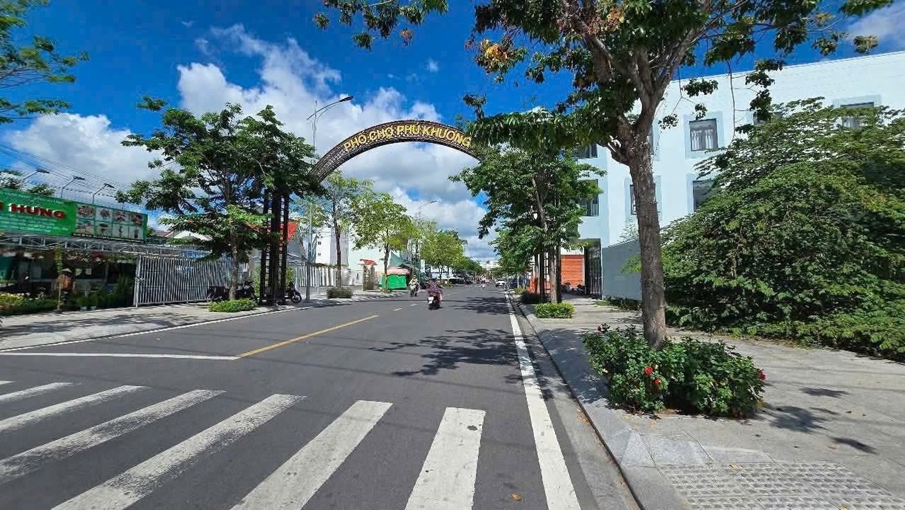 Kiot cho thuê tại phố chợ Phú Khương 35m² giá 5 triệu - Vị trí đắc địa cho kinh doanh!