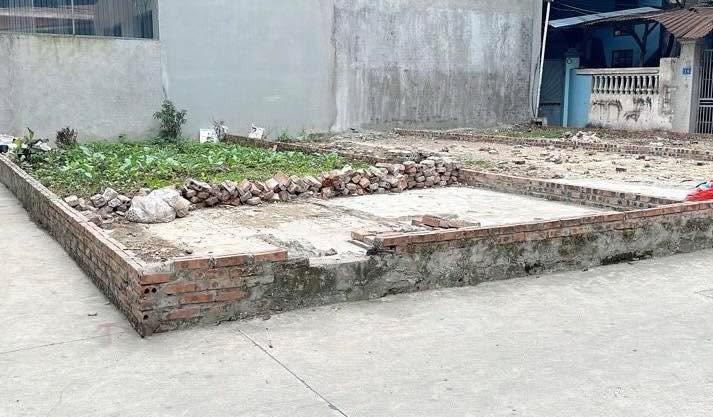 Đất lô góc Đồng Kỵ, Từ Sơn 53.8m² giá chỉ 2 tỷ - Ô tô vào tận đất!