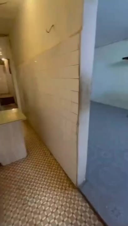 Cho thuê căn hộ tập thể Giảng Võ, Quận Ba Đình 40m² giá 6.5 triệu - Tiện nghi đầy đủ, xe máy tránh nhau!