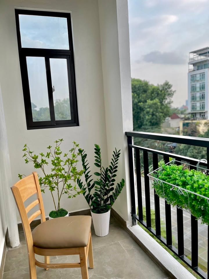 Phòng studio cho thuê tại Dốc La Pho, Tây Hồ 30m² - Nội thất đầy đủ, giao thông thuận lợi!