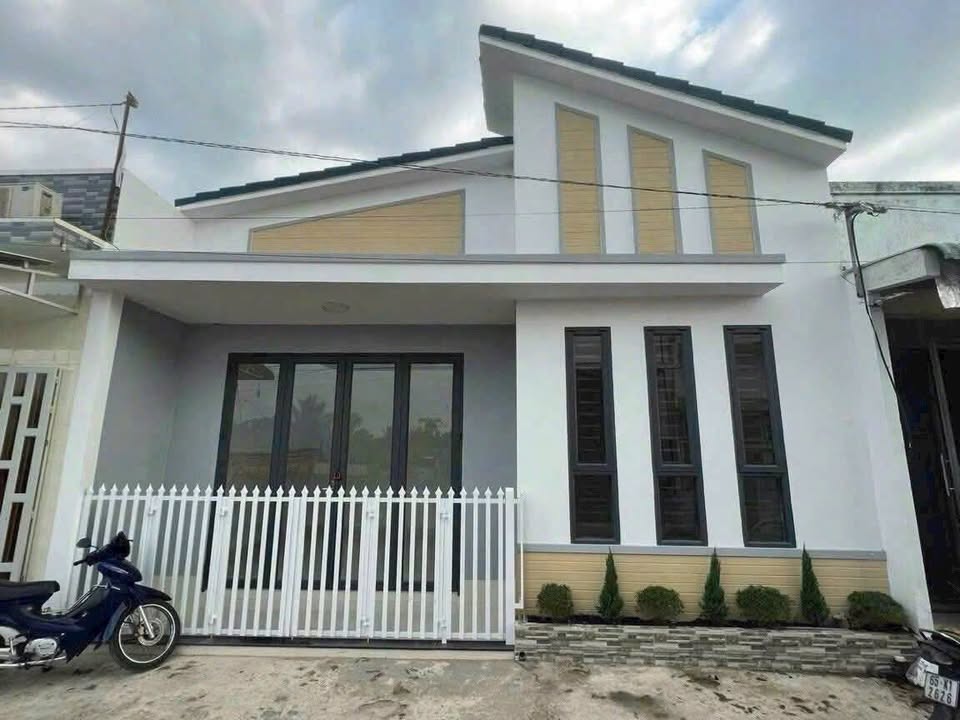 Nhà mới KDC Thành Giao, Bình Thủy 88m² giá 1 tỷ - Chính chủ bán gấp!