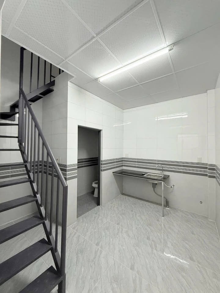 Phòng trọ mới xây tại Cần Thơ 32m² giá 3 triệu - Tiện nghi đầy đủ, tiết kiệm điện!