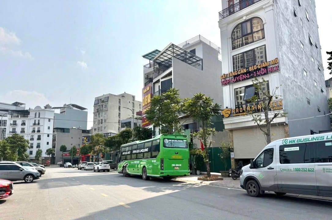 Mặt phố Hồng Tiến, quận Long Biên 85m² giá 34 tỷ - Sổ đỏ chính chủ, đầu tư sinh lời!