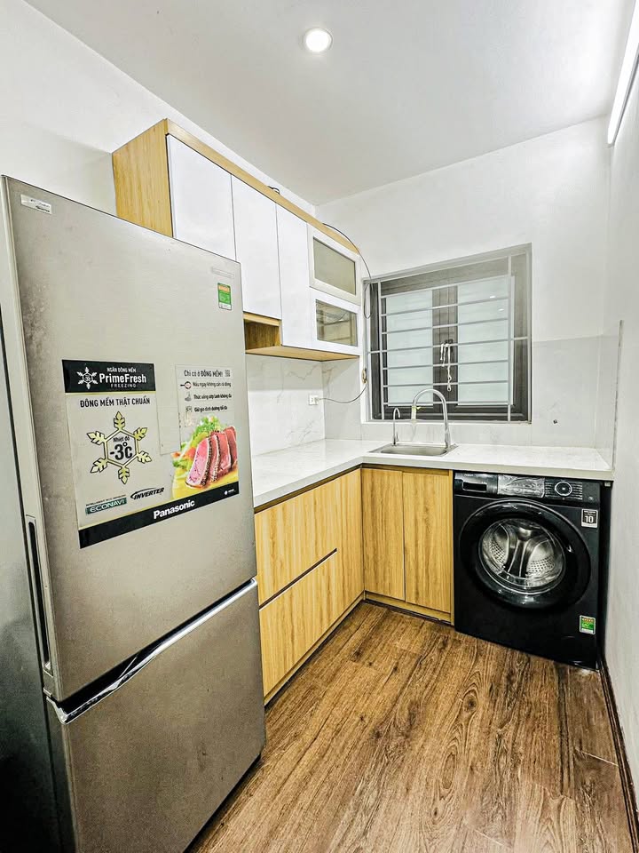 Căn hộ tập thể Tân Mai, Hoàng Mai 40m² giá 2 tỷ - Nhà thoáng mát, giao thông thuận tiện!