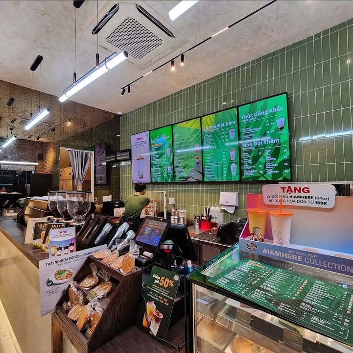 Cho thuê Mặt tiền Huỳnh Thúc Kháng, Quận 1, 72m² - Không gian thông thoáng lý tưởng!