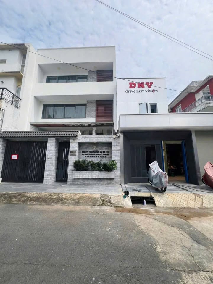 Nhà mặt tiền cho thuê Hiệp Bình Chánh 119m² giá 35 triệu - Khu vực sầm uất bên sông